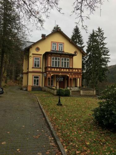 Hostal Villa Belvedere