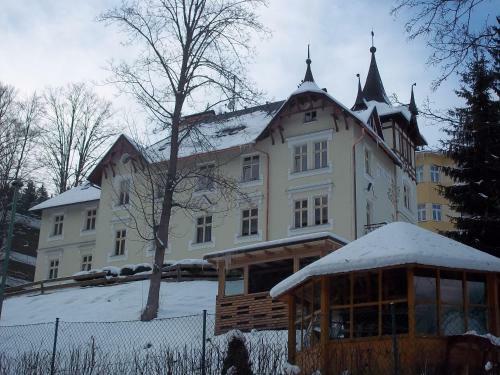 Hostal Marianum Jl,s.r.o.