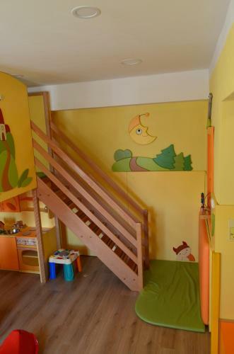 Hotel Peklo Pro Rodiny S D?tmi