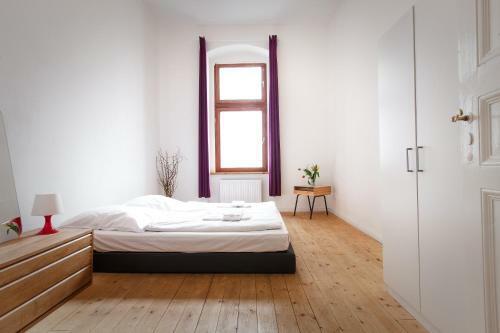 3 Bedroom Apartment (acere)