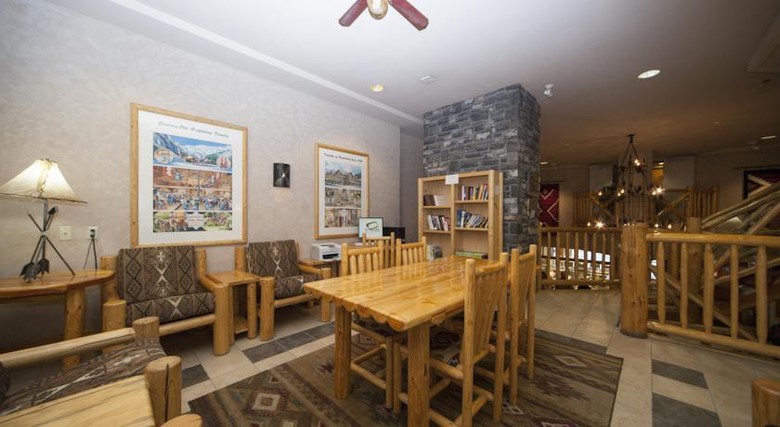 Hotel Brewster's Mountain Lodge