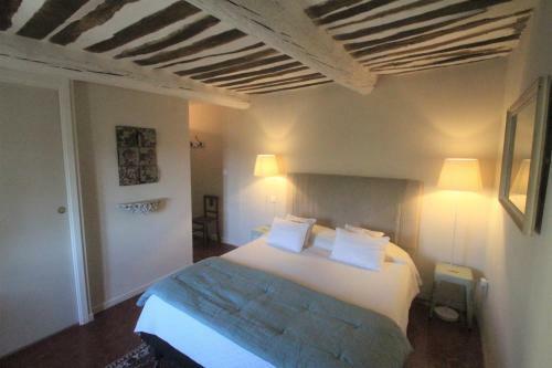 Bed & Breakfast Le Mas Des L�nes