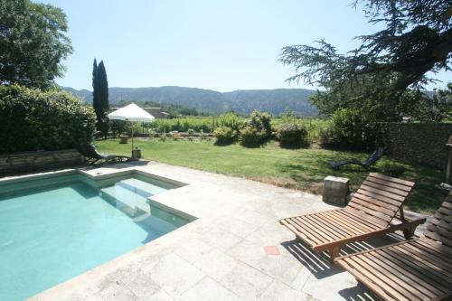 Bed & Breakfast Le Mas Des L�nes