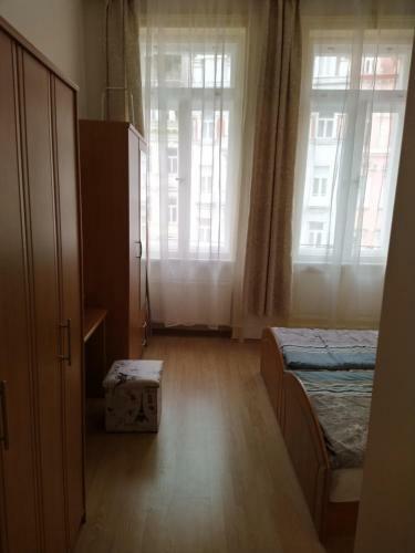 Apartm�n Kolon�da
