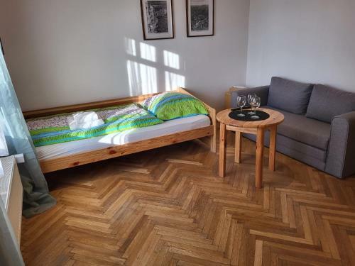 Hostal Pension Family