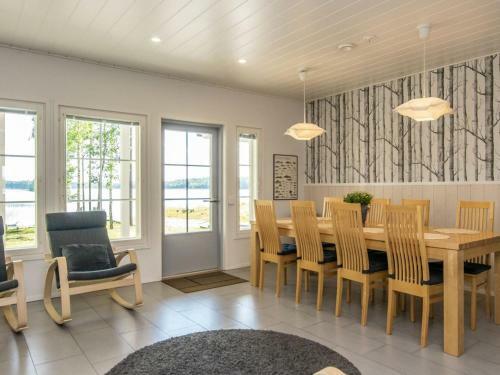 Holiday Home Isokoskelo
