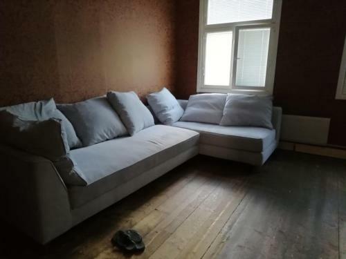 100 Year Old Apartment Near City Centre