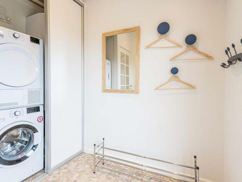 Holiday Home Tarm Lxiv