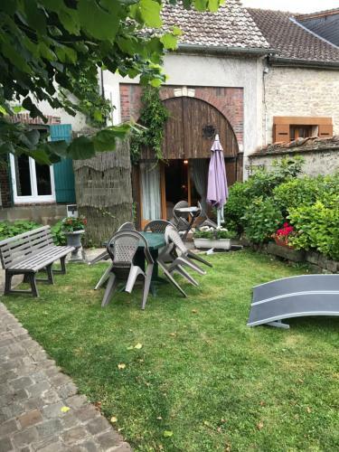 Hostal R�sidence La Beauceronne