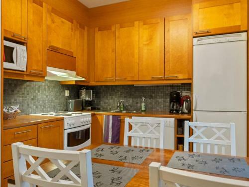 Holiday Home Puolikuu A7