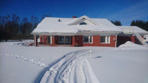 Arctic River Apartment