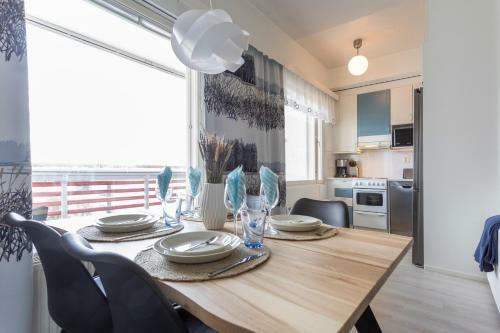 Apartamento Tuomas� Luxurious Suites, Rakka