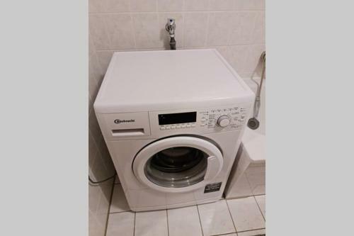 Helles Apartment �ber Den Havel-g�rten Karino