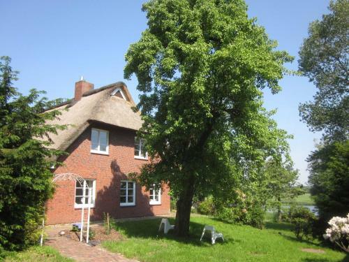 Reetdachhaus Eiderblick