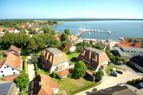 Apartamento Hafenh�user Breege Fewo 13 Balkon, Meerblick