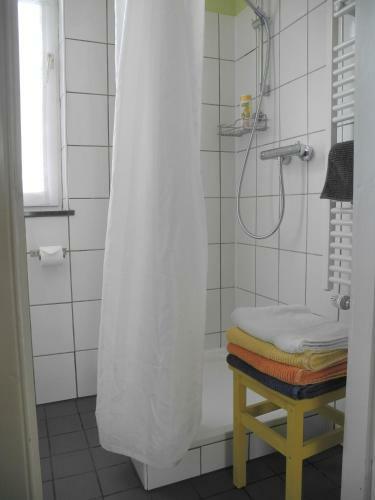 Apartamento H�bsche Ruhige Wohnung Im Viertel
