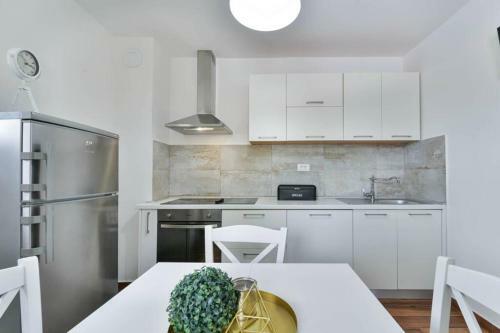 Stone Villa Didovi Snovi With Heated Pool