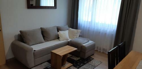 Hostal Apartments Woodnotes