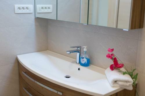 Apartamento Villa Helines*****