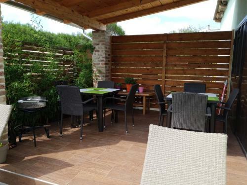 Apartamento Radeki Polje 50