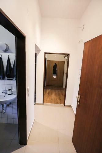 Avr Apartment Hof 1