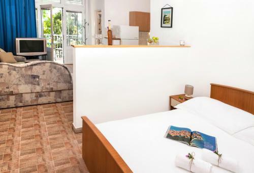 Apartments Velo Lago