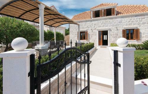 Beautiful Villa Mediterranean Pearl