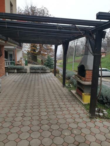 Vila Ema-ku?a Za Odmor