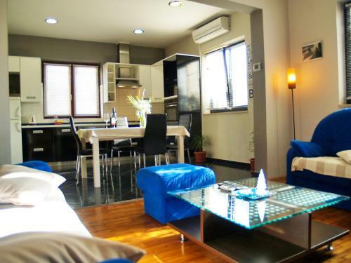 Roses Apartment
