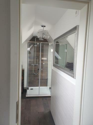 Likehome Apartment