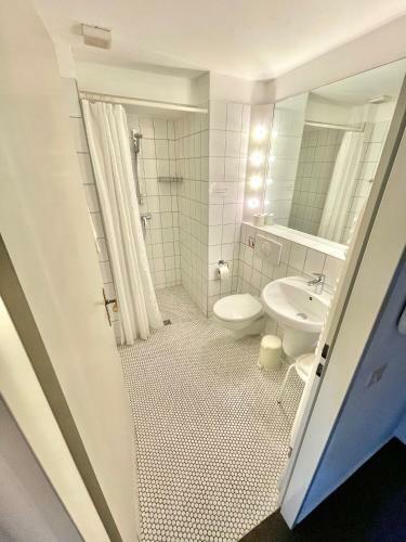 Hostal Hotel Pension Linz