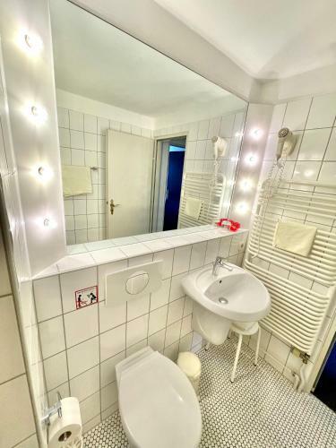 Hostal Hotel Pension Linz