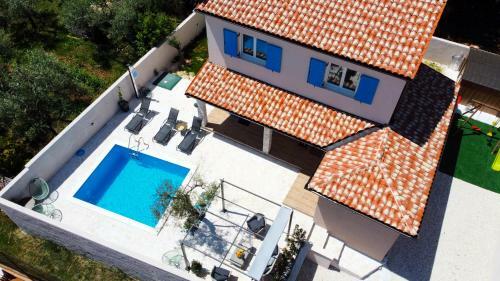 Blue Sapphire Boutique Villa