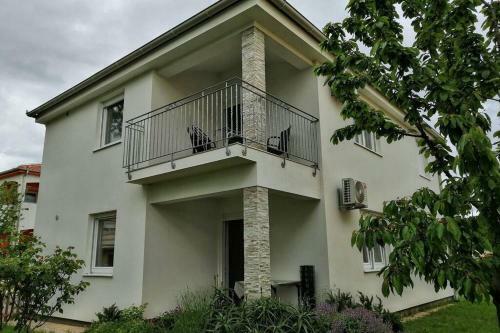 Apartments Mm