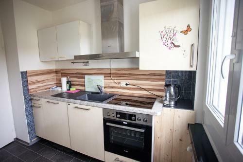 Apartamento Sch�ne 3-zimmerwohnung Mit Wlan
