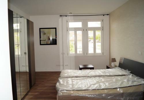 Farbgasse 13