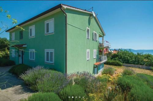 Comfortable Apartment In Barti?i