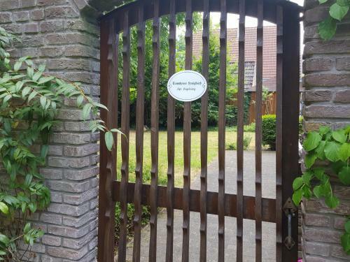 Apartamento Hr Townhouse Honigbach