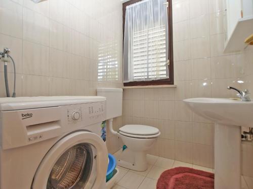 Apartment Kapelica 192