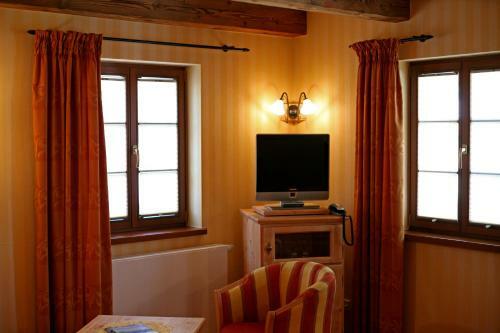 Hostal Weingut Schuh - Pension Zur Bosel