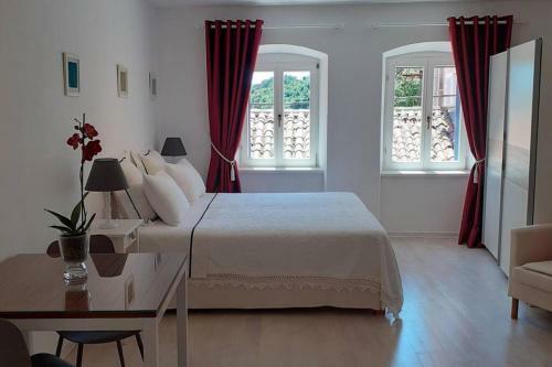 Apartamento Comfortable Studio In Old Town