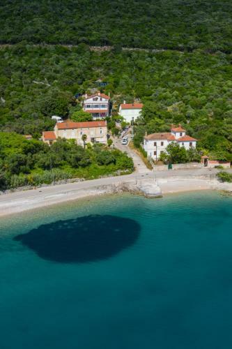 Holiday House Iva