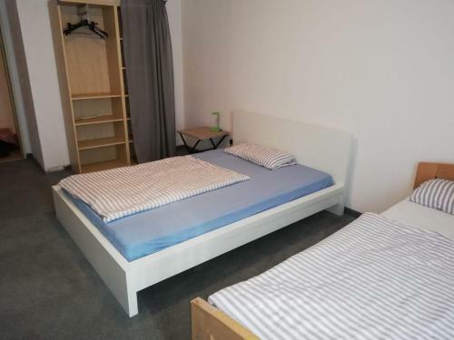 Hostal Apartmenthaus Home24