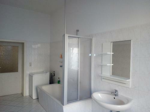 Hostal Arthur Albert Apartment