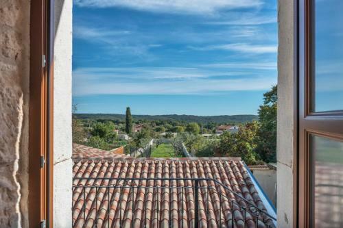 Villa Nevena, Mar?ana