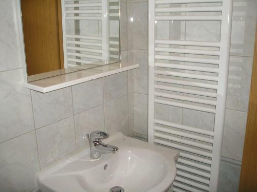 Apartments Eni