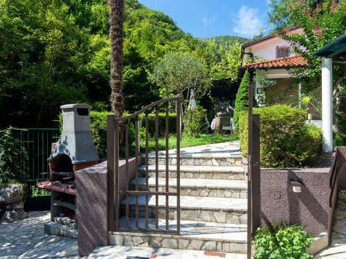 Holiday Home Oscha