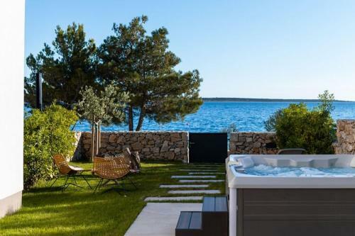 Luxurious Apartment In Mandre With Whirlpool