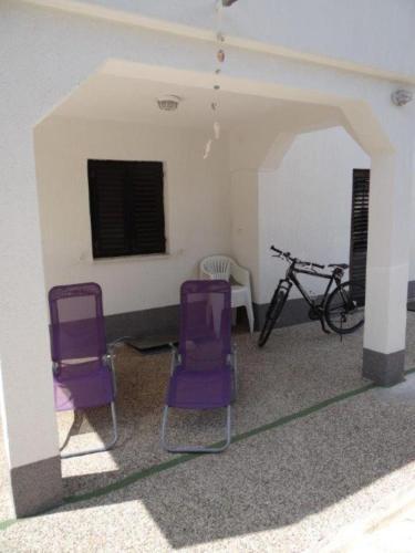 Apartments Besedi?
