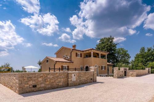 Villa Lucija